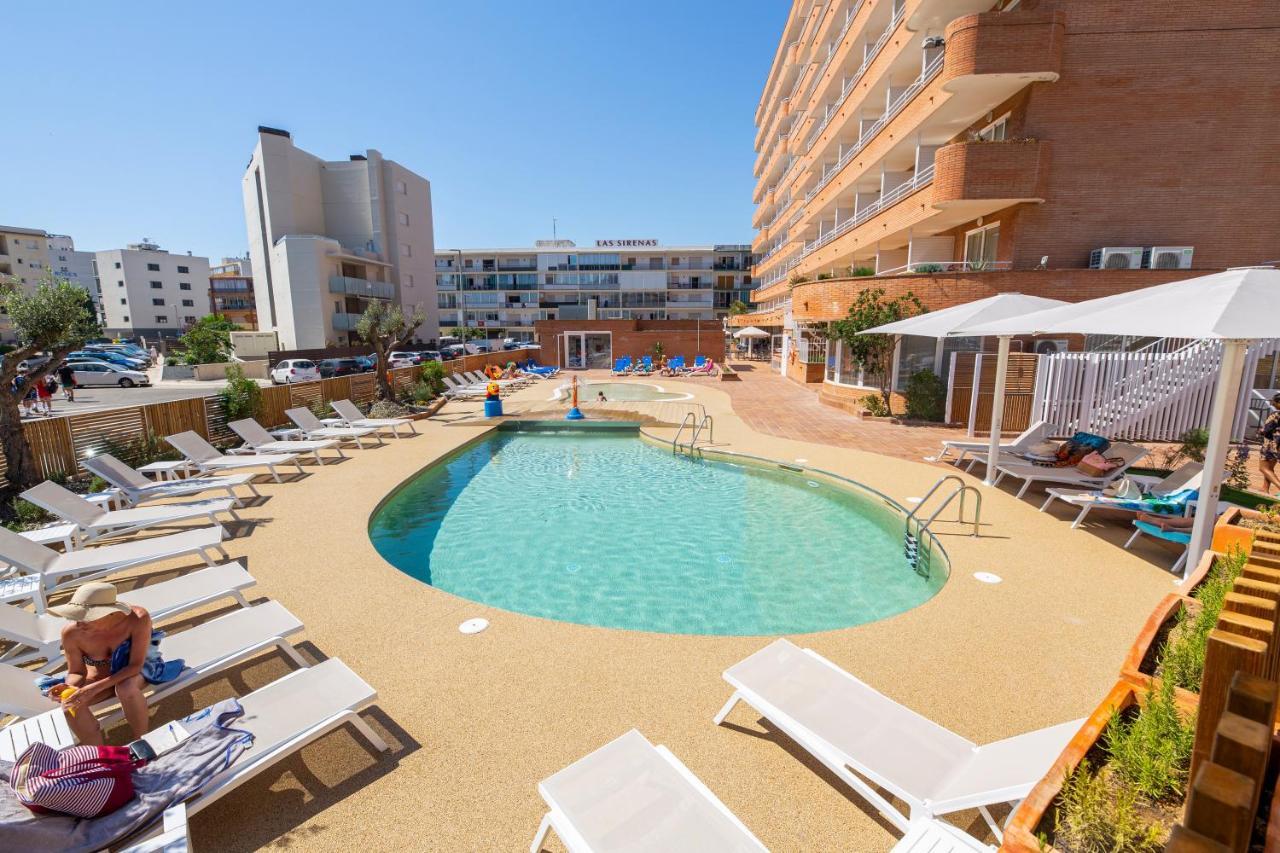 Отель Prestige Sant Marc Росас Экстерьер фото